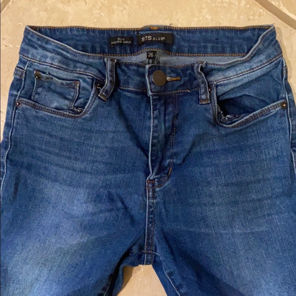 STS Blue dark wash jeans